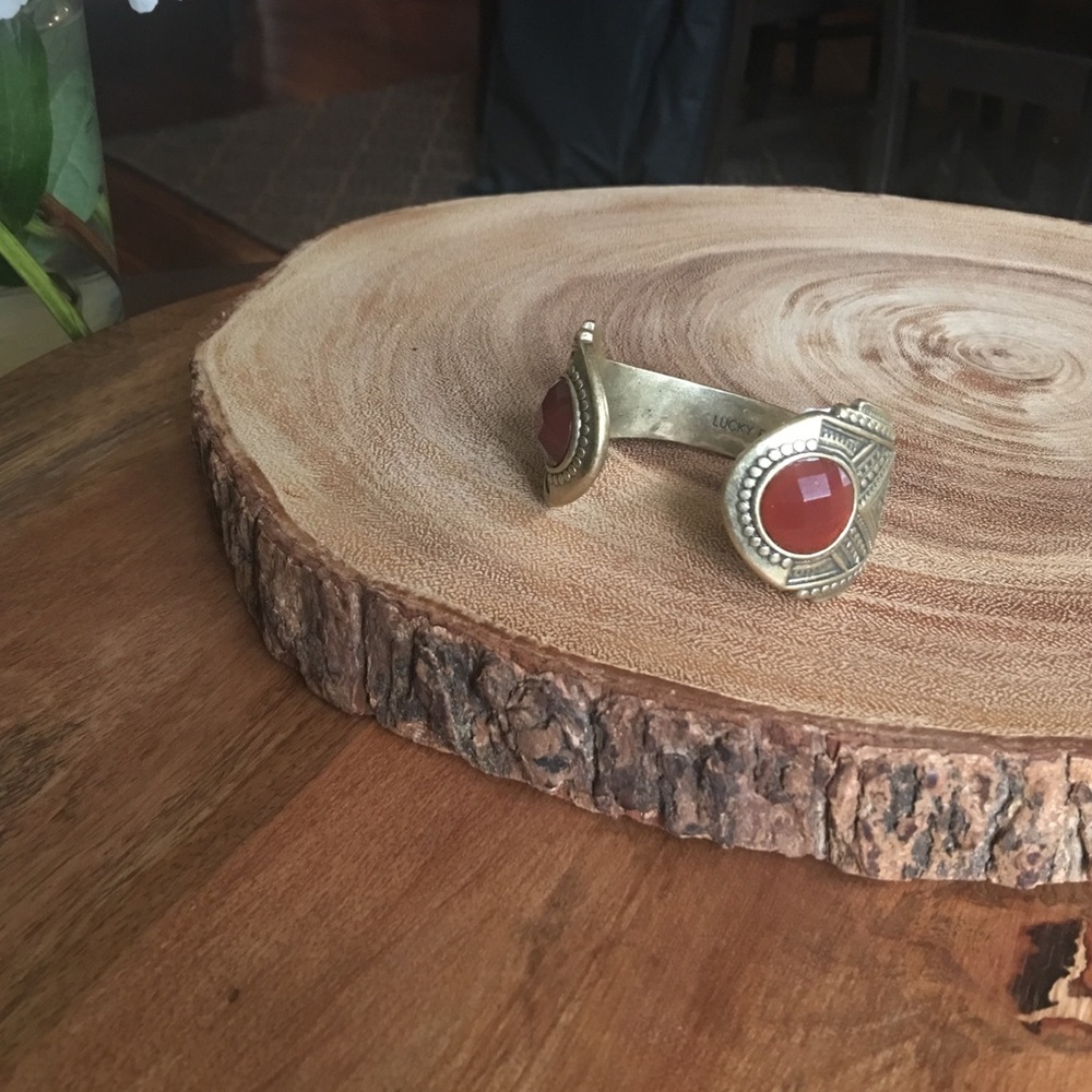 Red accent adjustable cuff